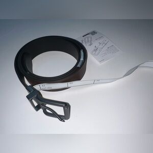 BRAND NEW WITH TAGS!! Timberland Black & Brown Belt